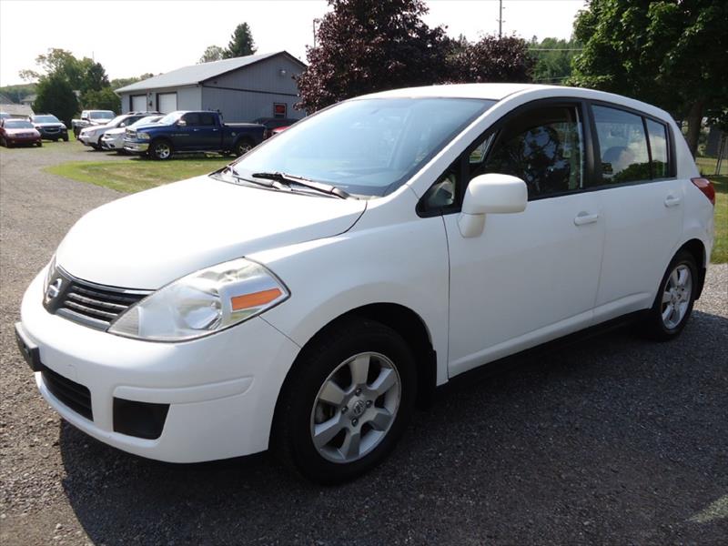 Photo of  2007 Nissan Versa 1.8 SL for sale at Big Apple Auto in Colborne, ON