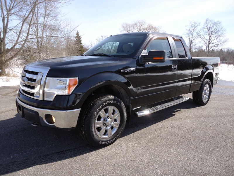 Photo of  2009 Ford F-150 XLT 4X4 for sale at Big Apple Auto in Colborne, ON