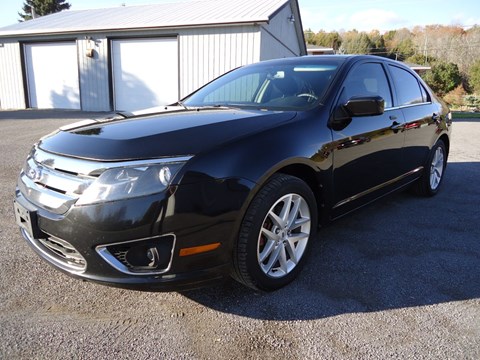 Photo of Used 2011 Ford Fusion V6 SEL for sale at Big Apple Auto in Colborne, ON
