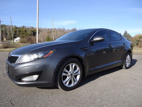 Photo of 2013 KIA Optima EX Plus for sale at Big Apple Auto in Colborne, ON