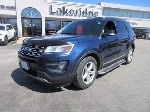 Photo of Used 2016 Ford Explorer XLT 4WD for sale at Lakeridge Chrysler in Port Hope, ON