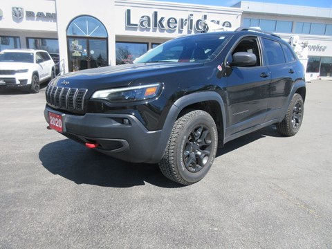 Photo of Used 2020 Jeep Cherokee Trailhawk  Elite for sale at Lakeridge Chrysler in Port Hope, ON
