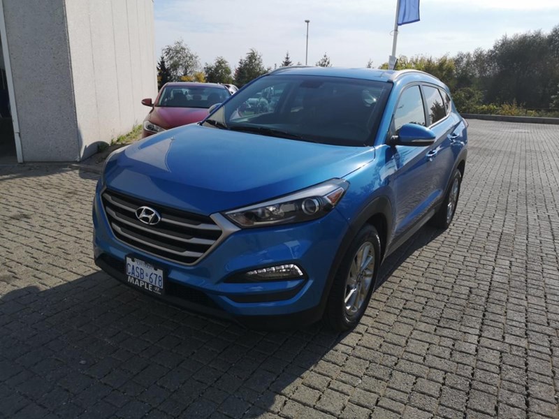 Photo of  2017 Hyundai Tucson SE FWD for sale at Carstead Motor Trends in Cobourg, ON