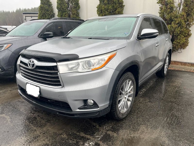 Photo of  2014 Toyota Highlander XLE V6 for sale at Carstead Motor Trends in Cobourg, ON