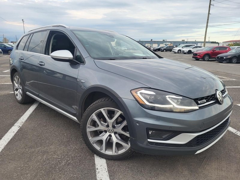 Photo of  2018 Volkswagen Golf Alltrack TSi  S for sale at Carstead Motor Trends in Cobourg, ON