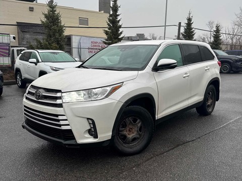 Photo of 2019 Toyota Highlander   for sale at Carstead Motor Trends in Cobourg, ON
