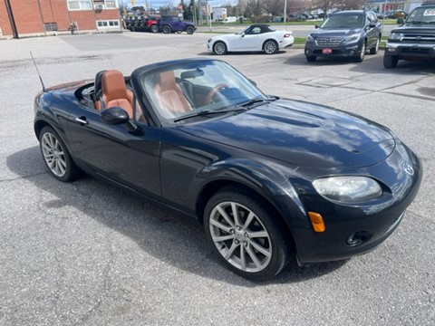 Photo of 2008 Mazda MX-5 Miata Grand Touring Power Retractable Hardtop for sale at Carstead Motor Trends in Cobourg, ON