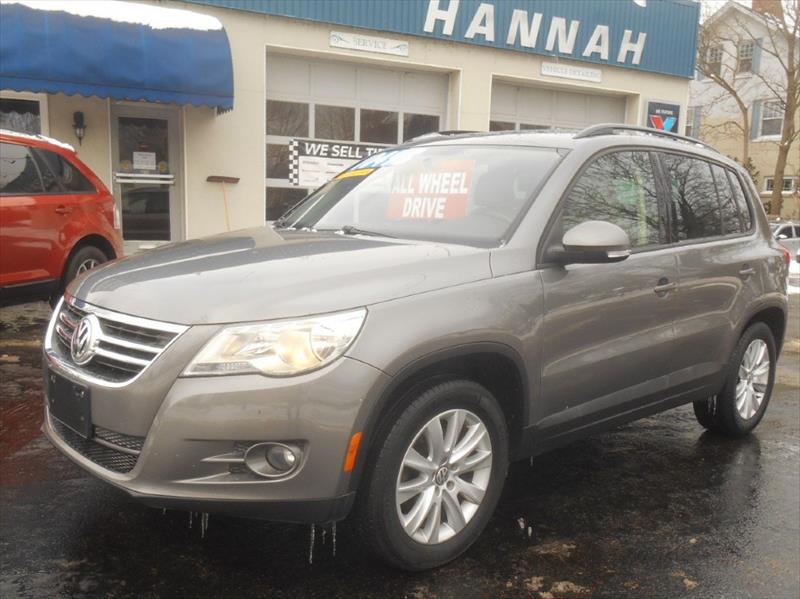 Photo of  2009 Volkswagen Tiguan 2.0T 4Motion for sale at Hannah Motors in Cobourg, ON