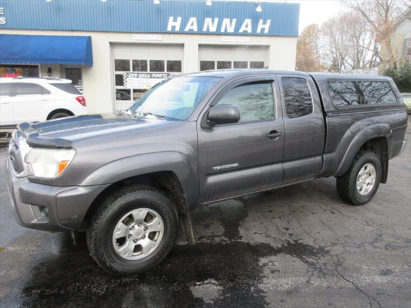 Photo of  2012 Toyota Tacoma  Access Cab for sale at Hannah Motors in Cobourg, ON