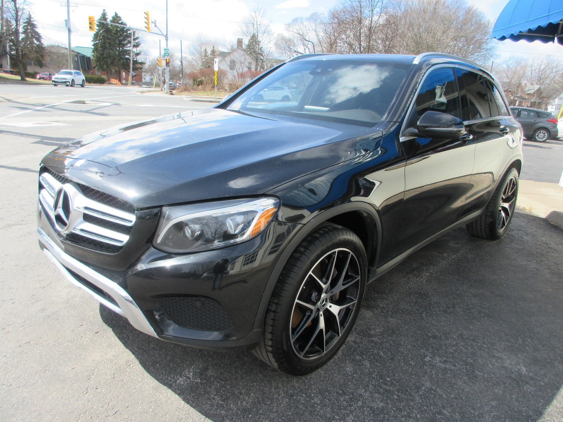 Mercedes-Benz GLC 300 4MATIC 2016