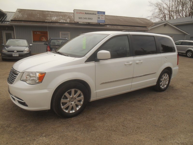 Photo of  2016 Chrysler Town & Country Touring  for sale at Grafton Automotive in Grafton, ON
