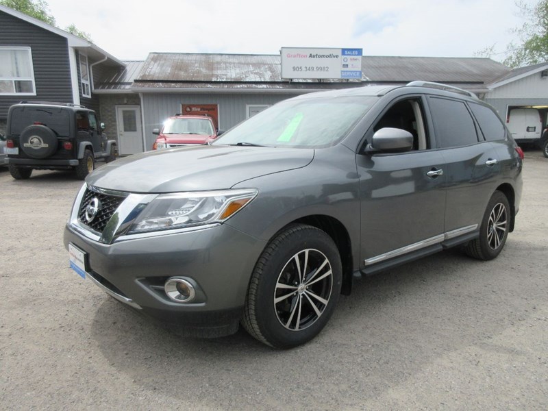 Photo of  2015 Nissan Pathfinder SL 4WD for sale at Grafton Automotive in Grafton, ON