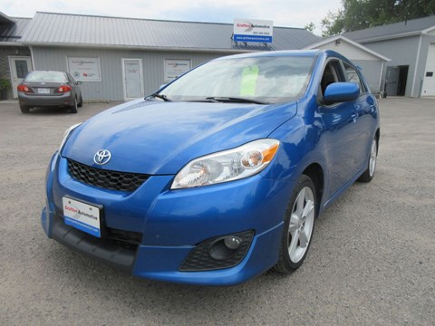 2010 Toyota Matrix XR  for sale at Grafton Automotive in Grafton, ON Photo of 2010 Toyota Matrix XR  for sale at Grafton Automotive in Grafton, ON