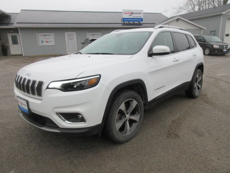 Photo of  2019 Jeep Cherokee Limited 4X4 for sale at Grafton Automotive in Grafton, ON