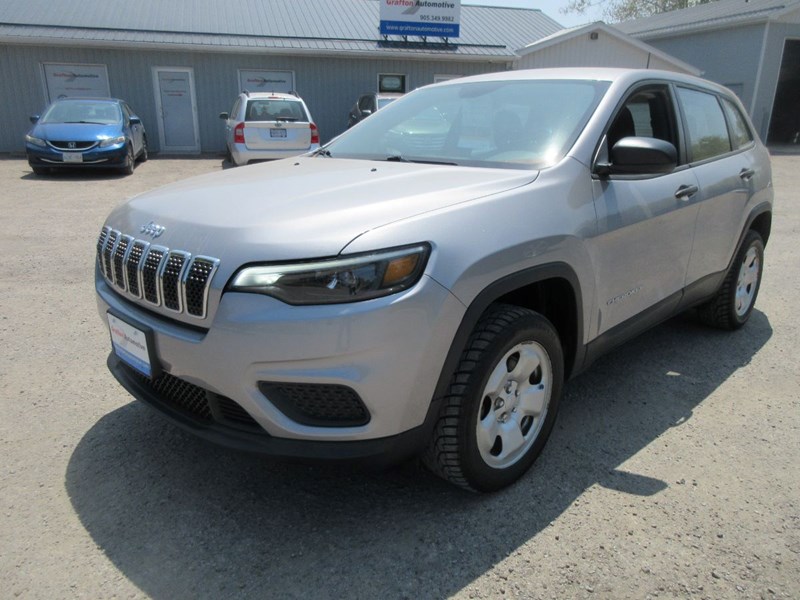 Photo of  2019 Jeep Cherokee Sport  for sale at Grafton Automotive in Grafton, ON