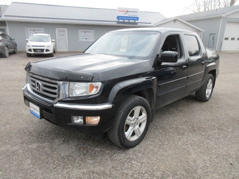 Photo of 2012 Honda Ridgeline Touring 4WD for sale at Grafton Automotive in Grafton, ON
