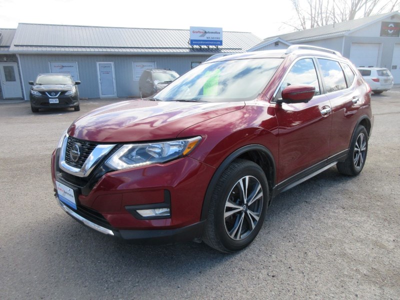 Photo of  2020 Nissan Rogue SV AWD for sale at Grafton Automotive in Grafton, ON