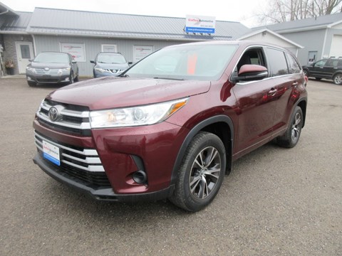 Photo of  2017 Toyota Highlander LE  for sale at Grafton Automotive in Grafton, ON