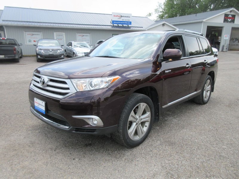 Photo of  2012 Toyota Highlander Limited 4WD for sale at Grafton Automotive in Grafton, ON
