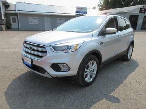 Photo of 2018 Ford Escape SEL 4WD for sale at Grafton Automotive in Grafton, ON