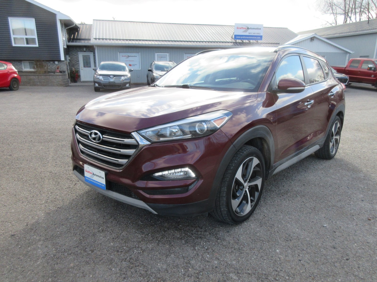 Photo of 2017 Hyundai Tucson Limited AWD for sale at Grafton Automotive in Grafton, ON