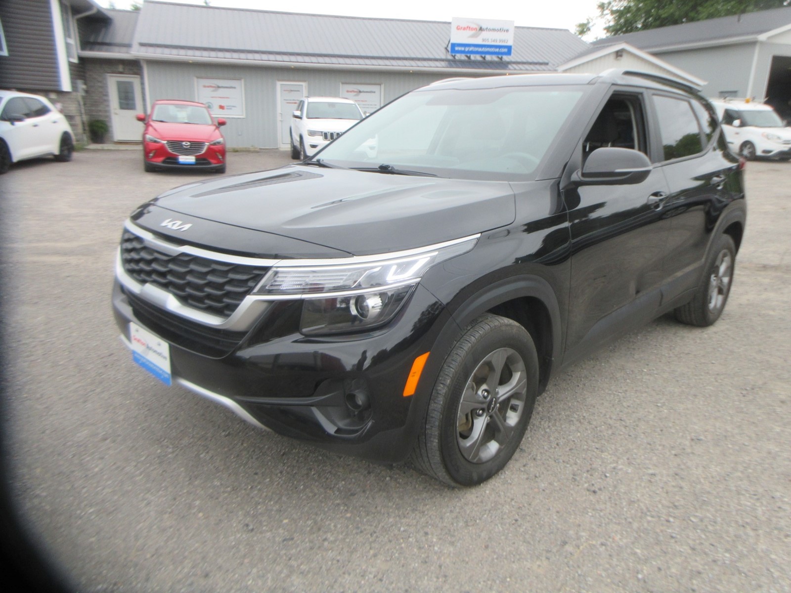 Photo of 2023 KIA Seltos LX  for sale at Grafton Automotive in Grafton, ON