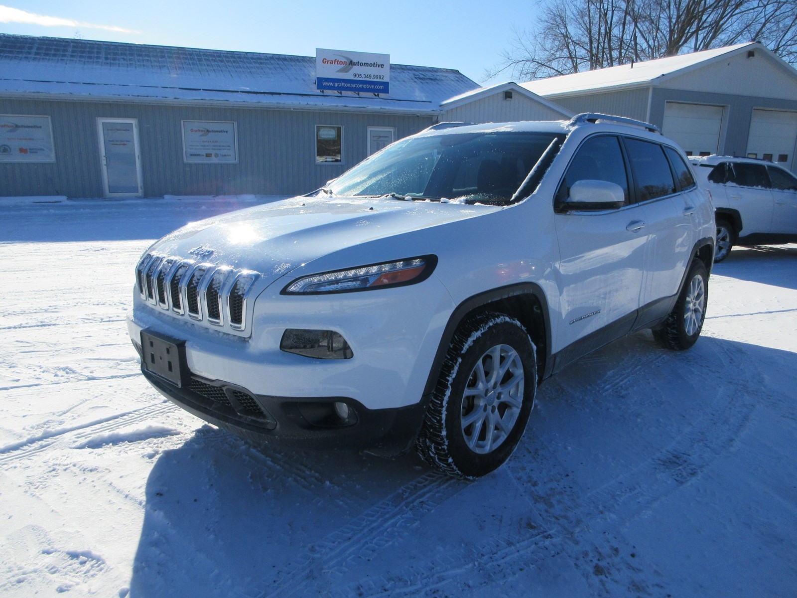 Photo of 2016 Jeep Cherokee North 4X4 for sale at Grafton Automotive in Grafton, ON
