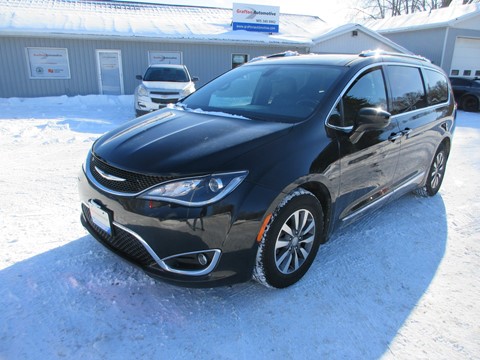 Photo of 2020 Chrysler Pacifica Touring-L Plus for sale at Grafton Automotive in Grafton, ON