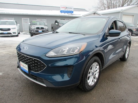 Photo of 2020 Ford Escape SE AWD for sale at Grafton Automotive in Grafton, ON