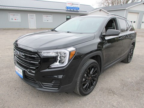 Photo of 2023 GMC Terrain SLE AWD for sale at Grafton Automotive in Grafton, ON