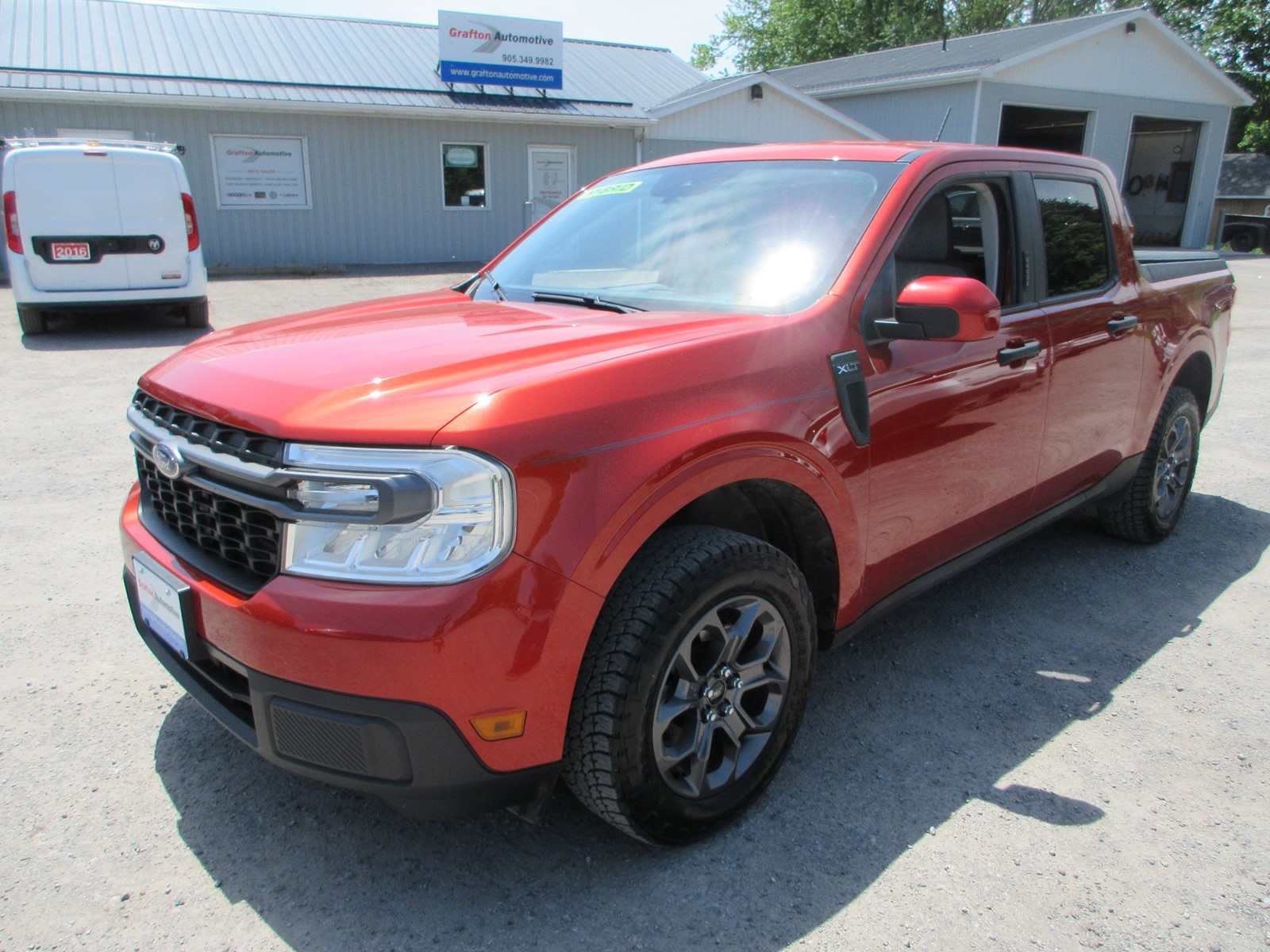 Photo of 2022 Ford Maverick XLT Hybrid for sale at Grafton Automotive in Grafton, ON