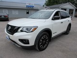 Photo of 2019 Nissan Pathfinder SL 4WD for sale at Grafton Automotive in Grafton, ON