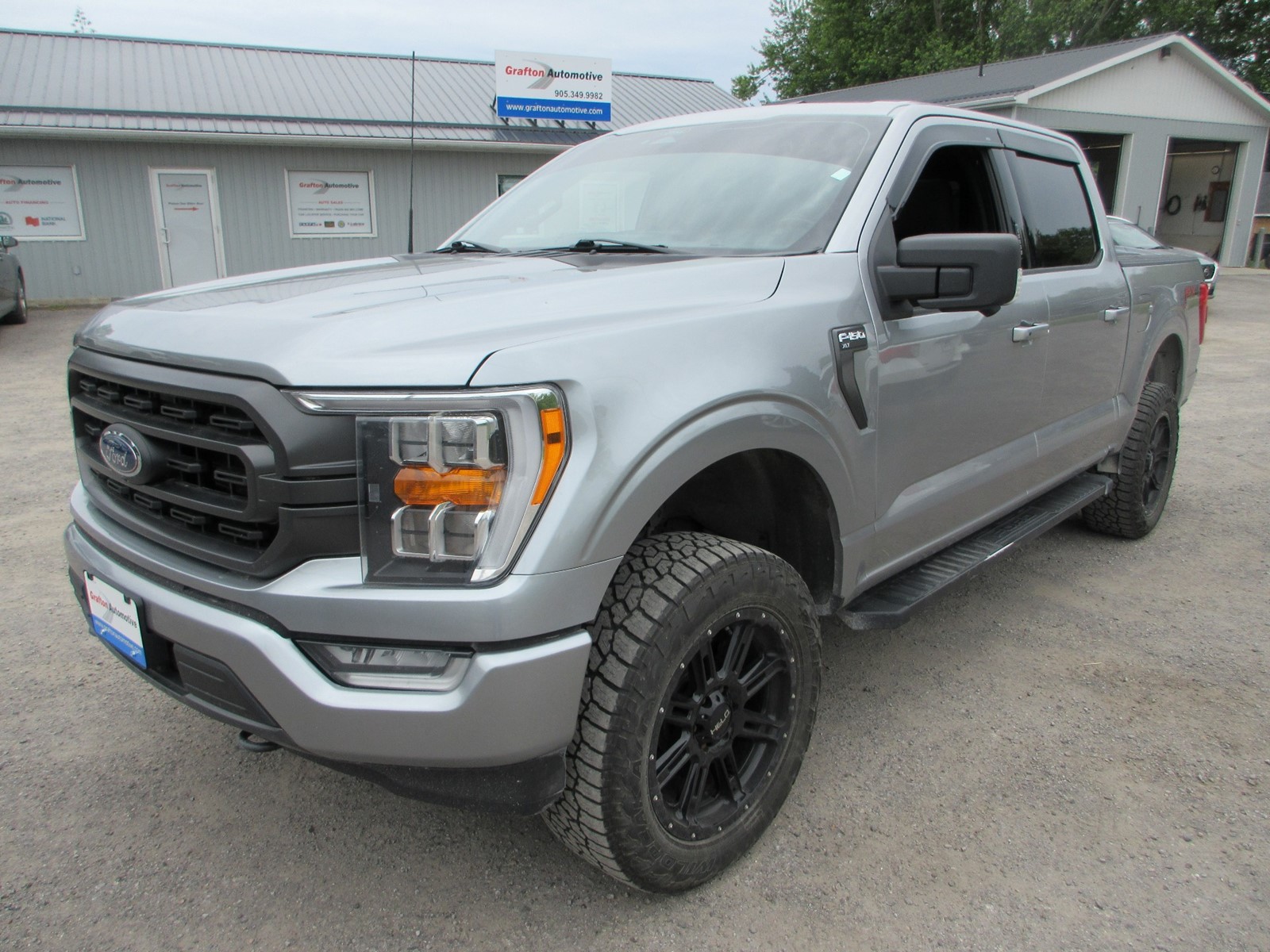 Photo of 2022 Ford F-150 XLT Crew Cab for sale at Grafton Automotive in Grafton, ON