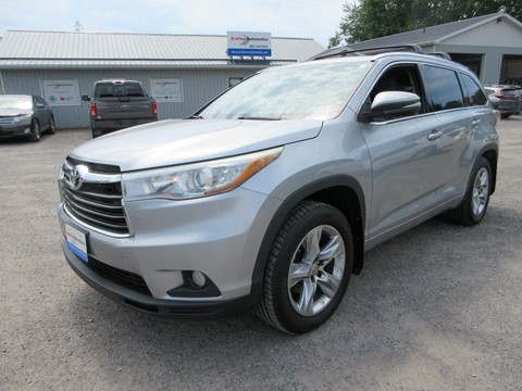Photo of 2014 Toyota Highlander Limited V6 for sale at Grafton Automotive in Grafton, ON