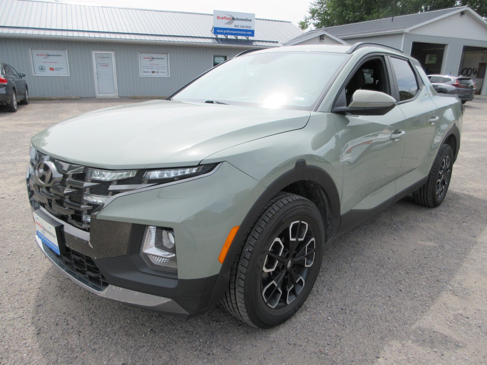 Photo of 2024 Hyundai Santa Cruz Preferred 4WD for sale at Grafton Automotive in Grafton, ON