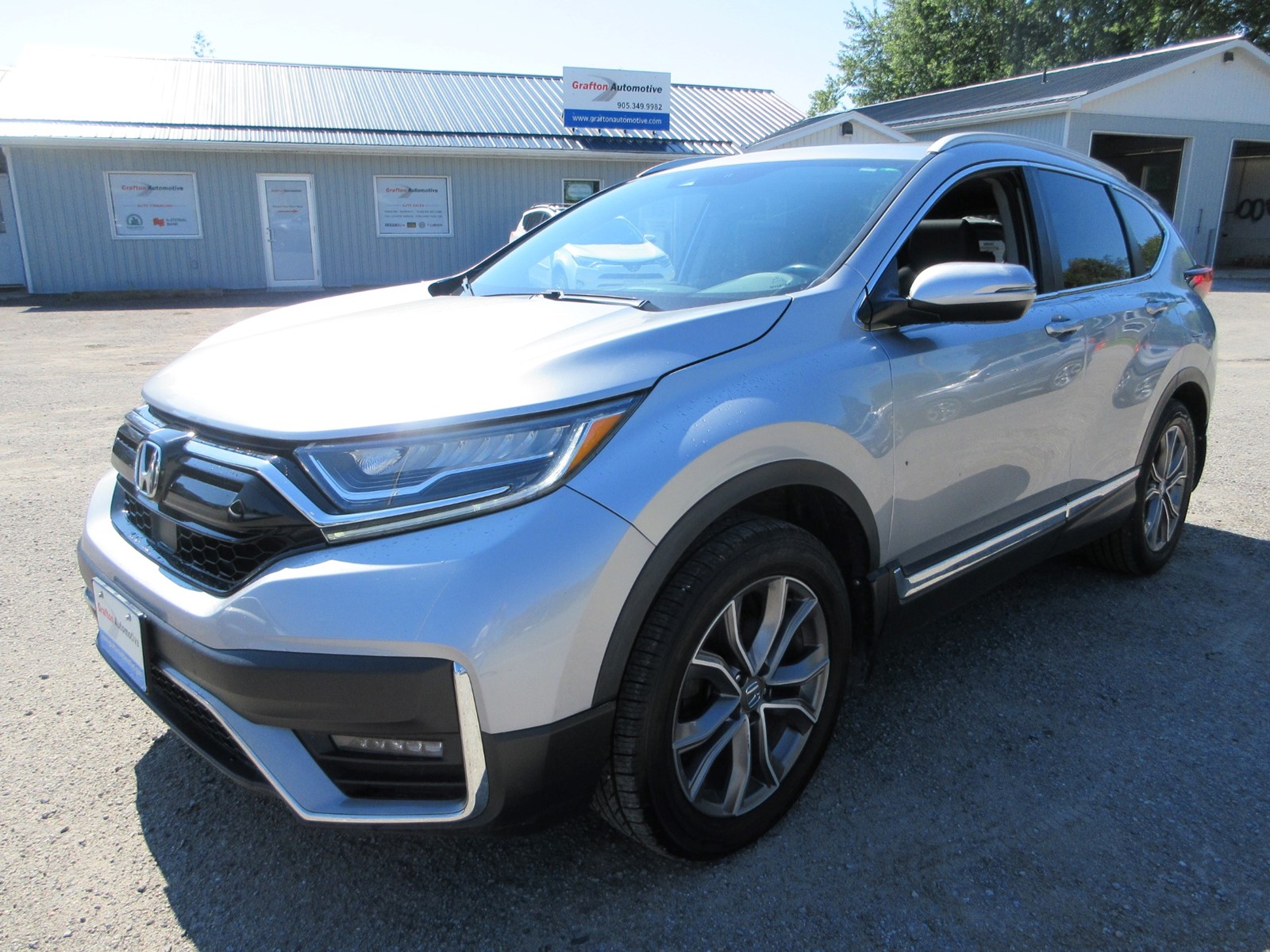 Photo of 2021 Honda CR-V Touring AWD for sale at Grafton Automotive in Grafton, ON
