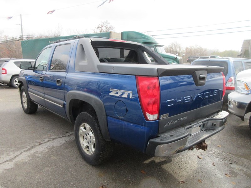 Used 2004 Chevrolet Avalanche 1500 For Sale In Peterborough On By Angus Motors