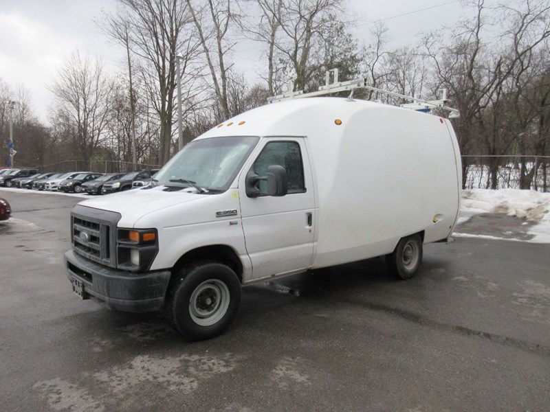 Used 11 Ford Econoline E 350 Super Duty For Sale In Peterborough On By Paul Tinney Auto Sales