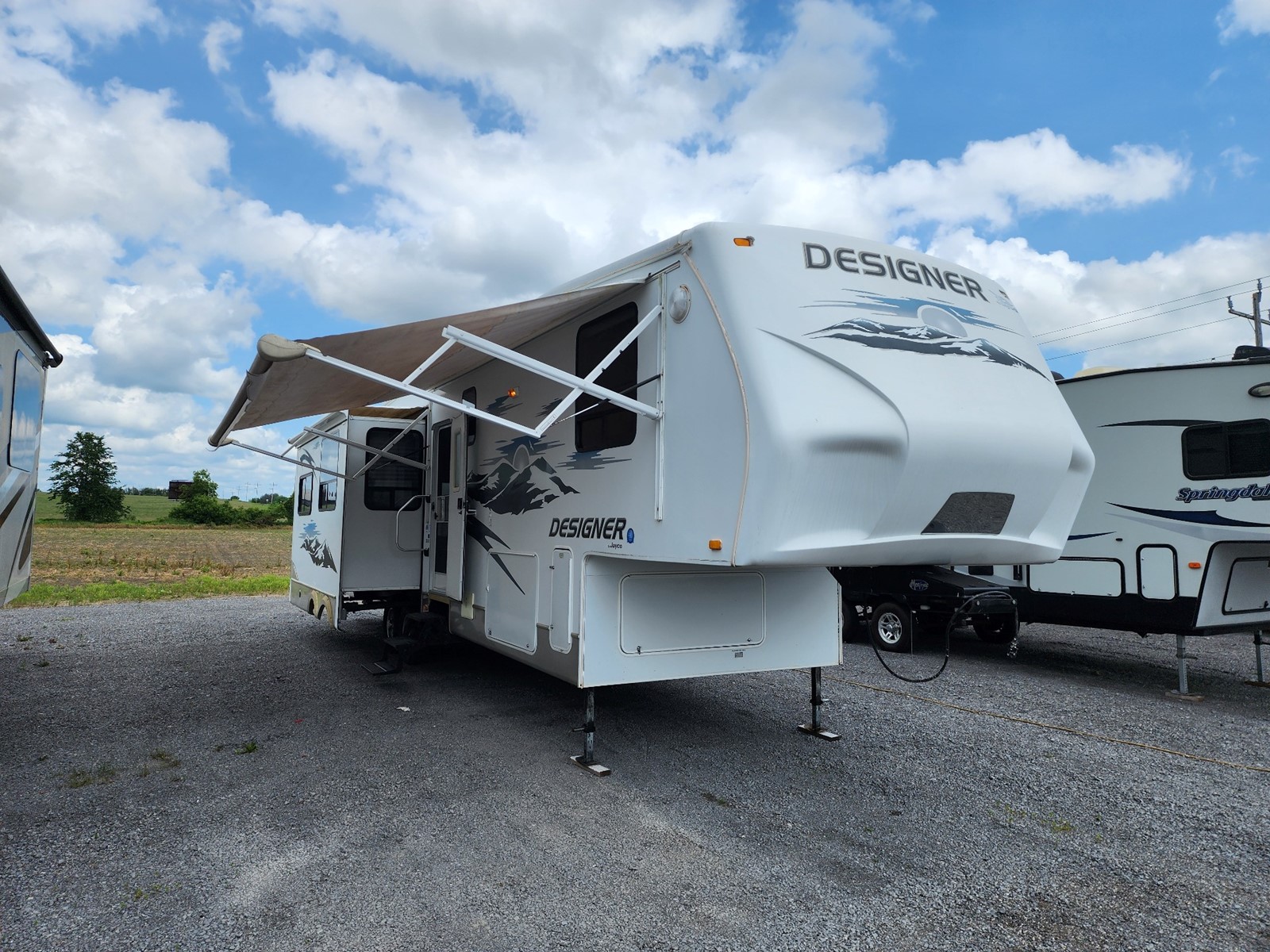Photo of 2008 Jayco Designer   for sale at Earl Ireland Auto Sale in Norwood, ON