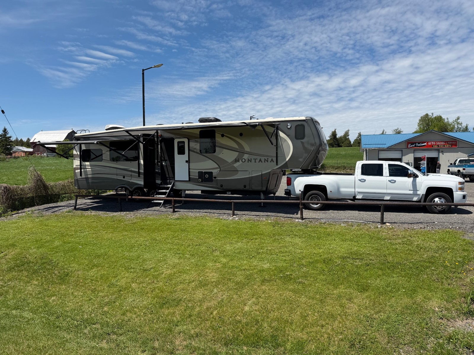 Photo of 2017 Keystone Montana   for sale at Earl Ireland Auto Sale in Norwood, ON