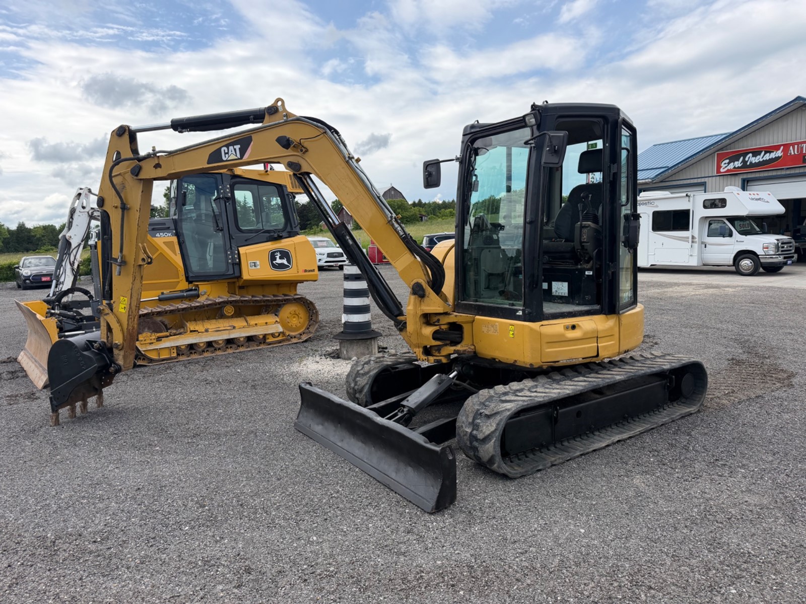 Photo of 2015 CATERPILLAR 305.5E2 CR   for sale at Earl Ireland Auto Sale in Norwood, ON