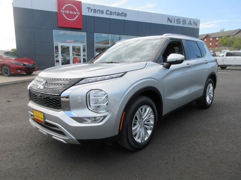 Photo of 2022 Mitsubishi Outlander  SE AWC for sale at Trans Canada Nissan in Peterborough, ON