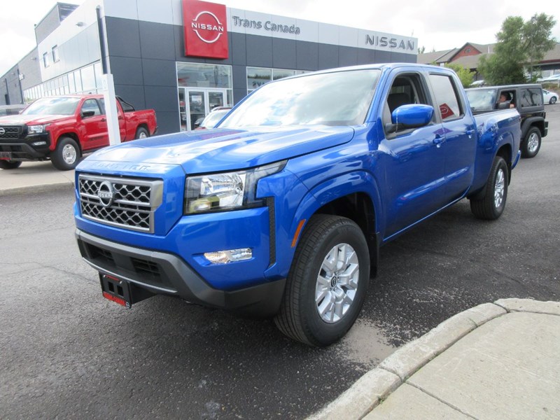 Photo of  2024 Nissan Frontier Crew Cab SV for sale at Trans Canada Nissan in Peterborough, ON