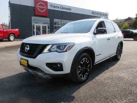 Photo of 2020 Nissan Pathfinder SL 4WD for sale at Trans Canada Nissan in Peterborough, ON