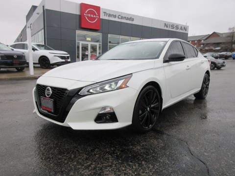 Photo of 2022 Nissan Altima SR AWD for sale at Trans Canada Nissan in Peterborough, ON