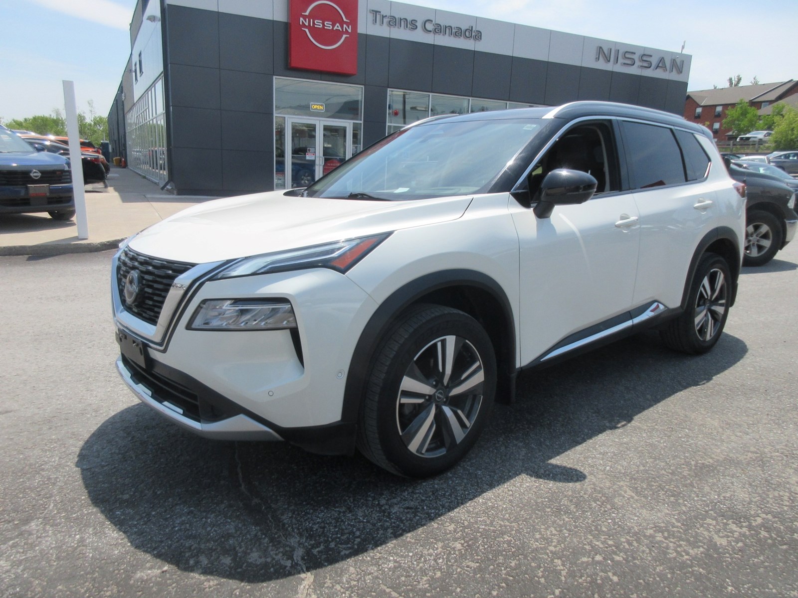 Photo of 2023 Nissan Rogue Platinum AWD for sale at Trans Canada Nissan in Peterborough, ON