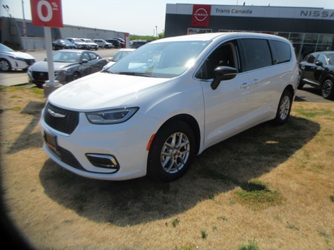 Photo of 2024 Chrysler Pacifica L Touring for sale at Trans Canada Nissan in Peterborough, ON