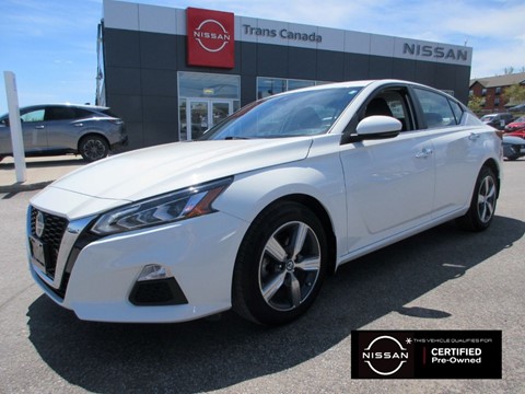Photo of 2021 Nissan Altima SE AWD for sale at Trans Canada Nissan in Peterborough, ON