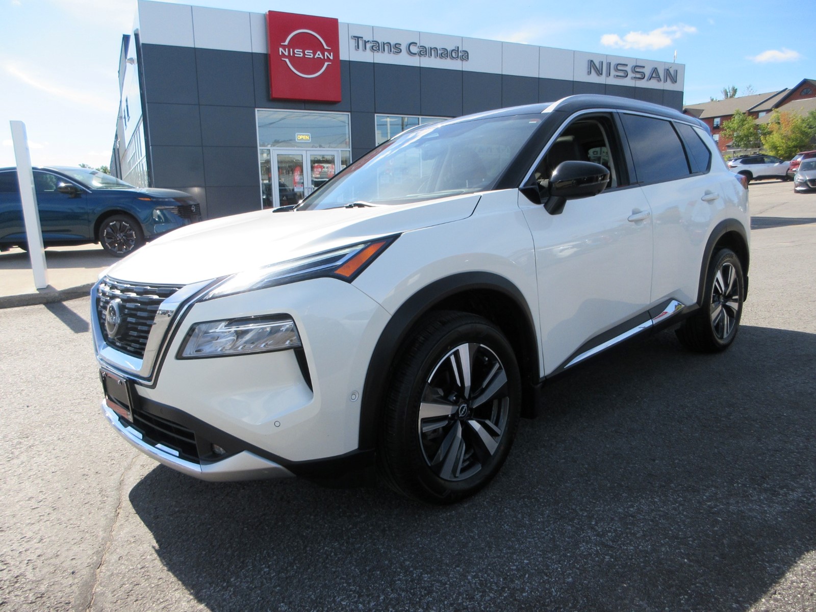 Photo of 2022 Nissan Rogue Platinum AWD for sale at Trans Canada Nissan in Peterborough, ON