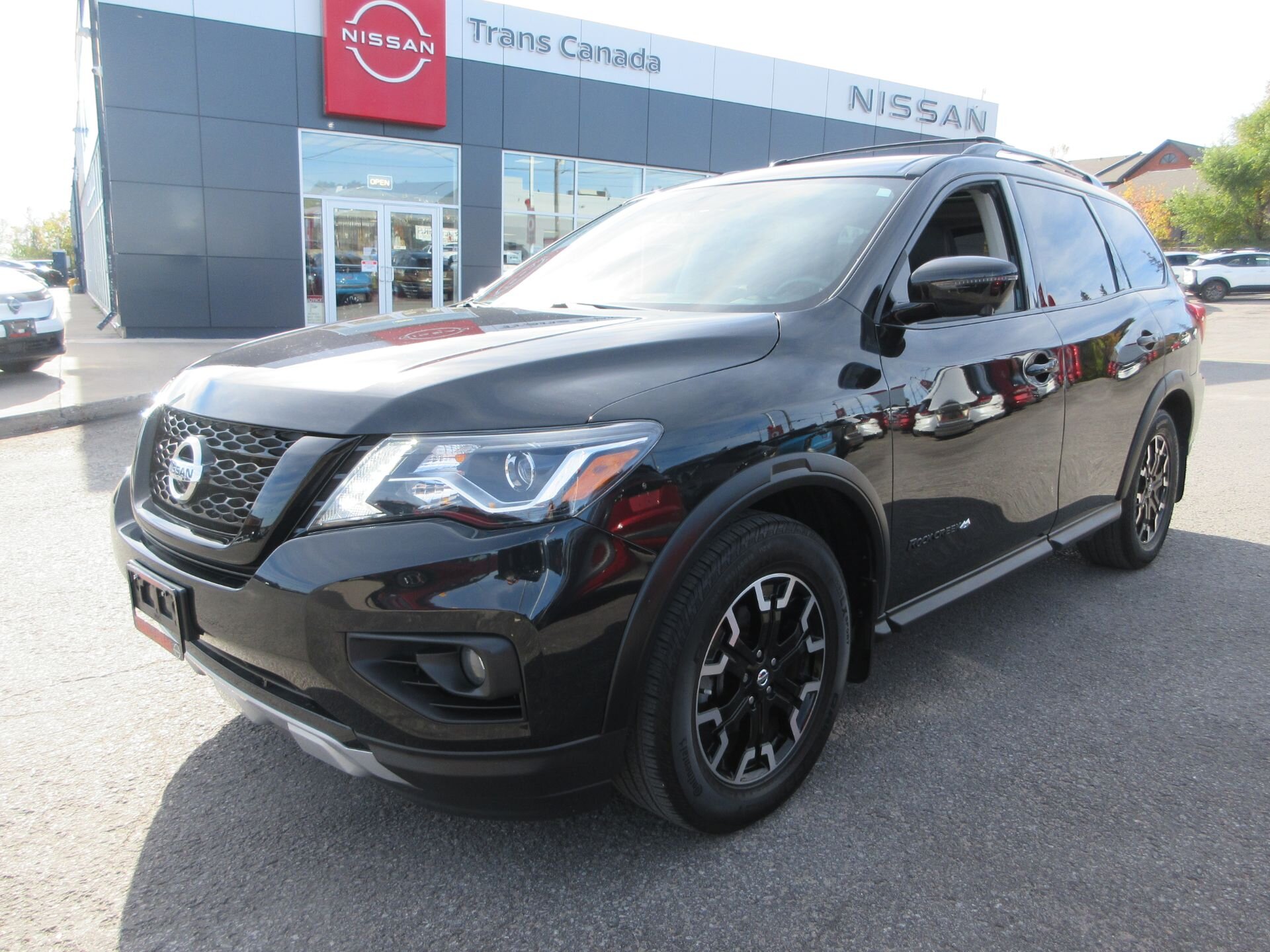 Gray (Magnetic Black Pearl) 2020 Nissan Pathfinder SUV / Crossover Four-Wheel Drive Continuously Variable Transmission